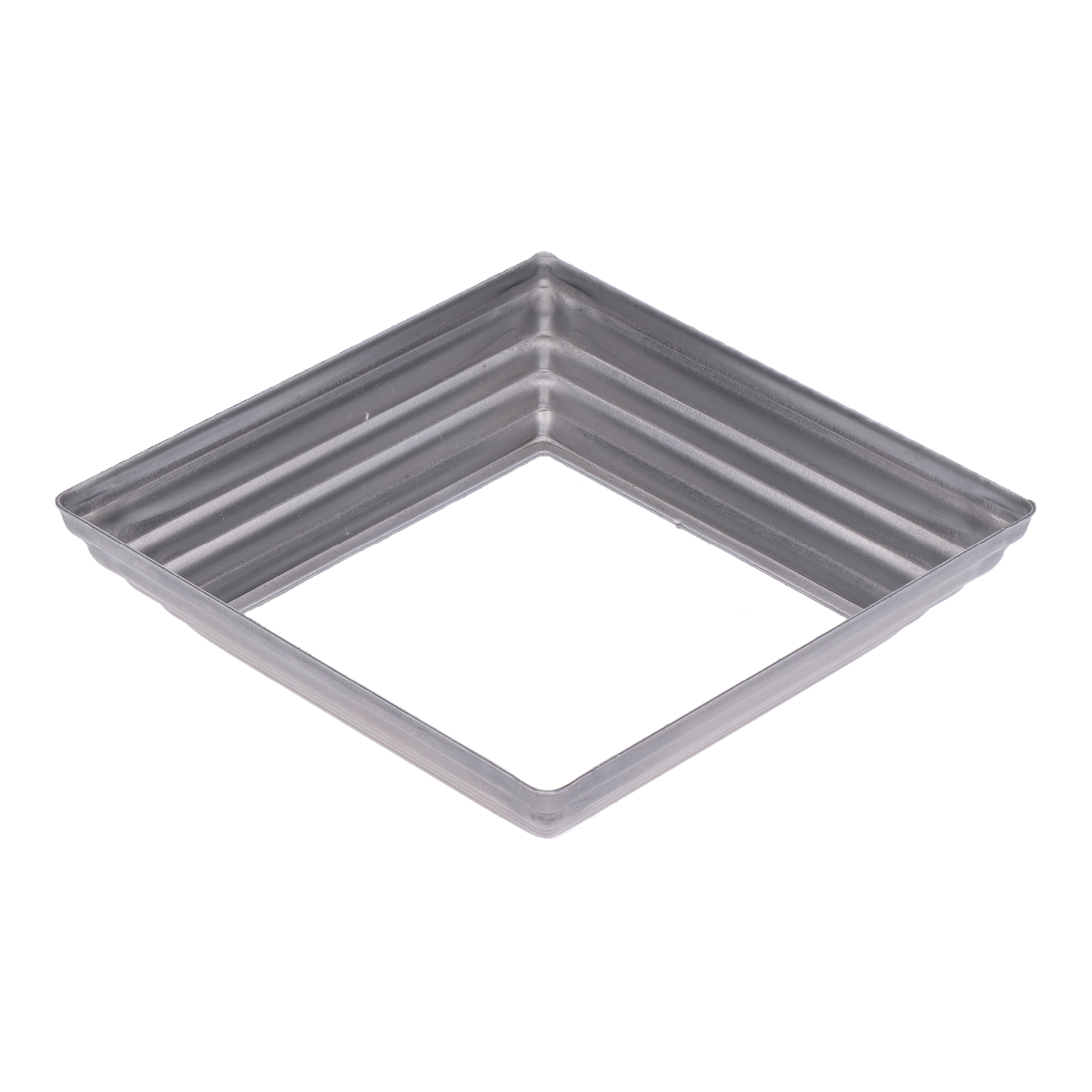 Krytka, plech, 122 x 122 x 29 mm, diera 82 x 82 mm, výlisok