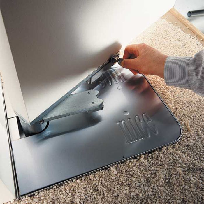 M-FAB METRO sada pre dvojkrídlovú bránu do 3 m/krídlo